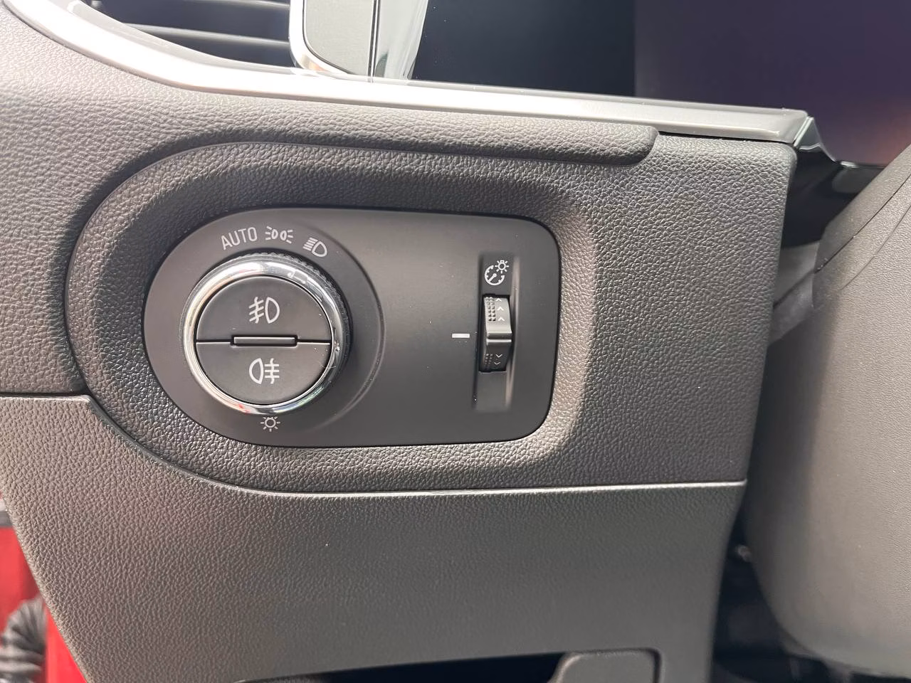 Opel Grandland X фото 13