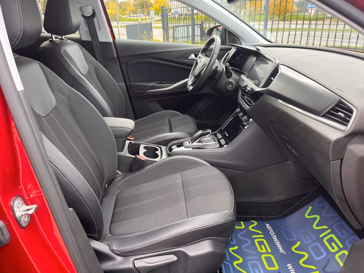 Opel Grandland X фото 17