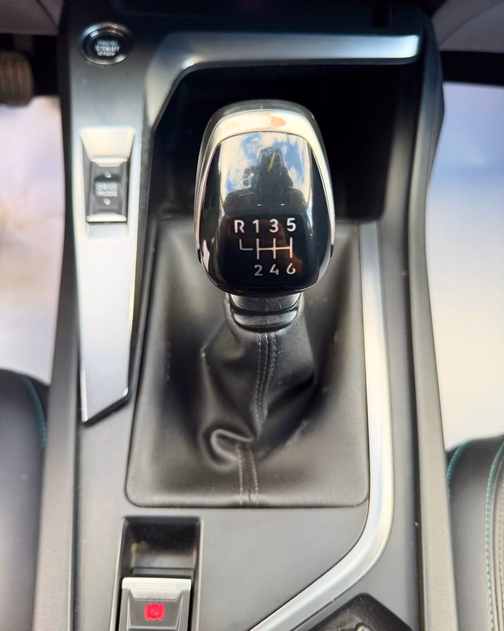Peugeot 308 фото 17