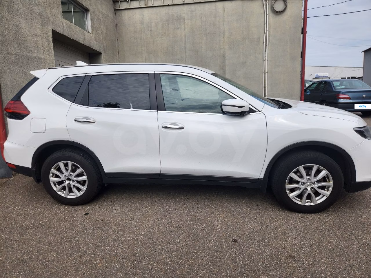 Nissan X-Trail фото 2