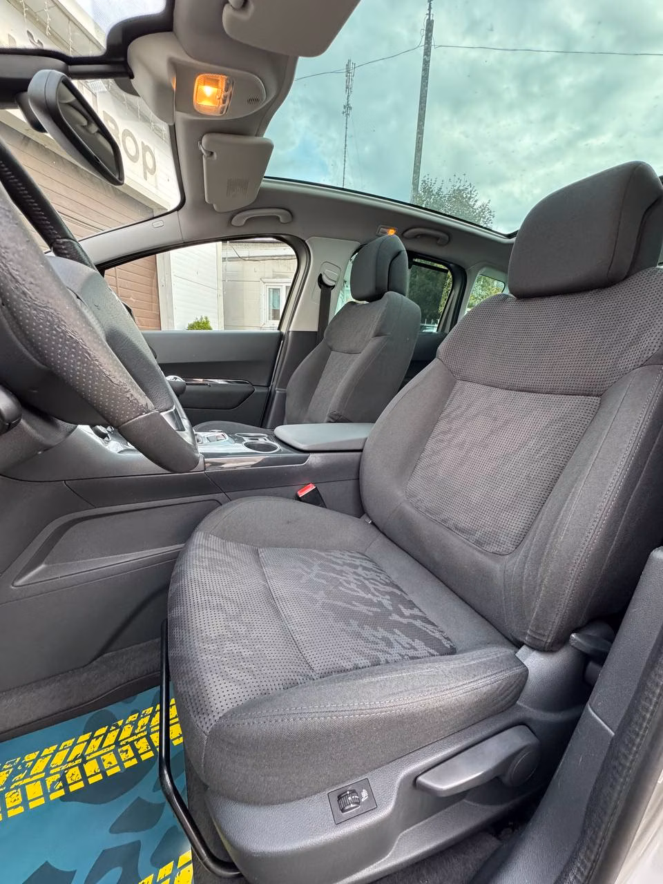 Peugeot 3008 фото 10