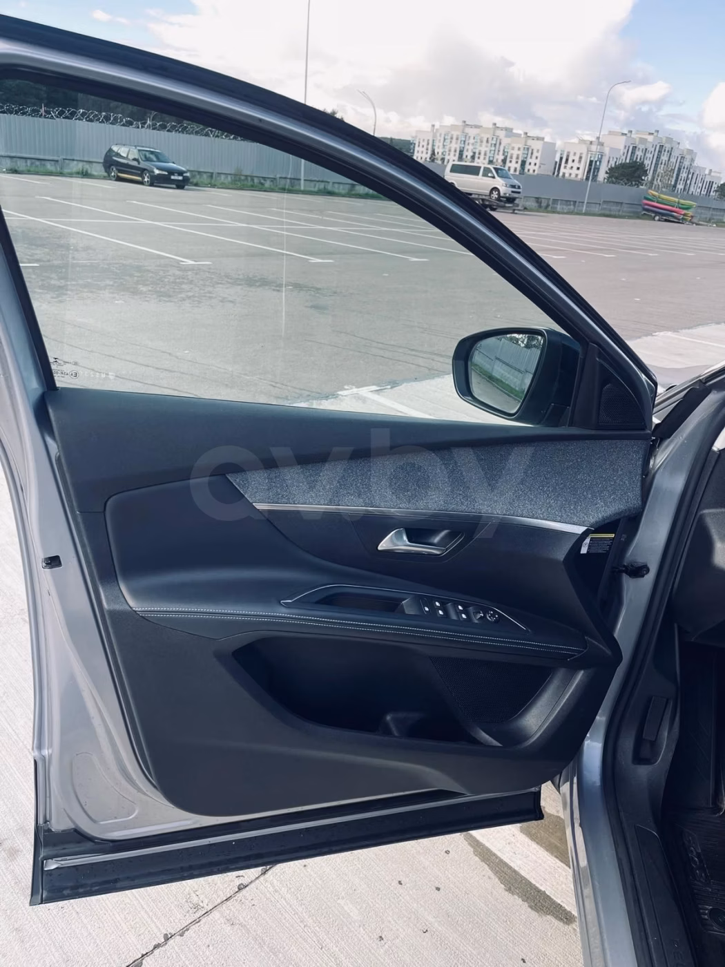 Peugeot 5008 фото 7
