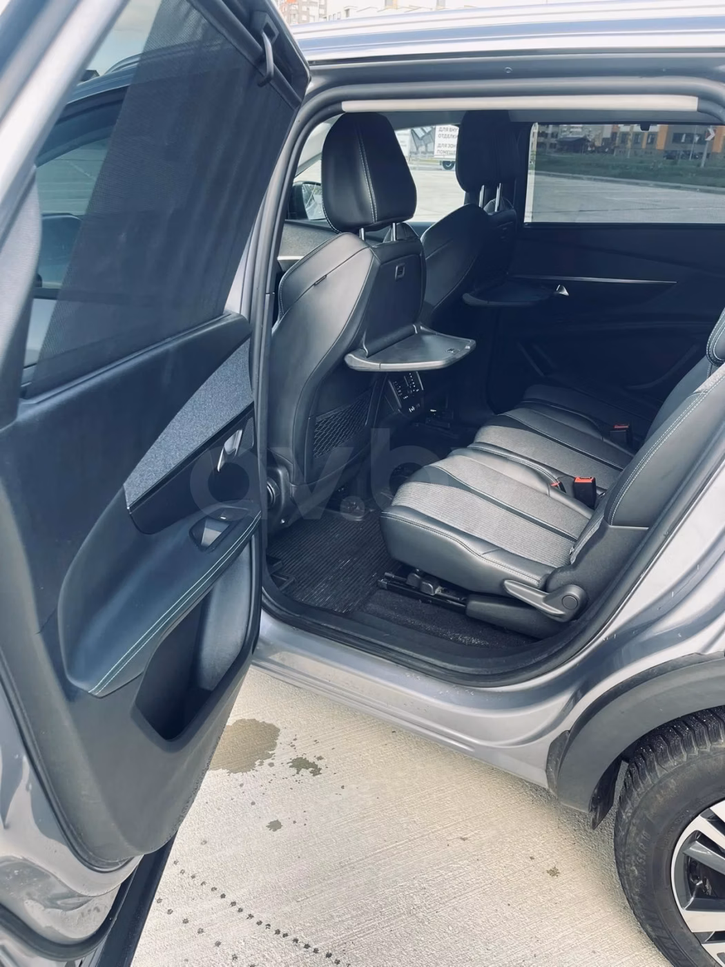 Peugeot 5008 фото 16
