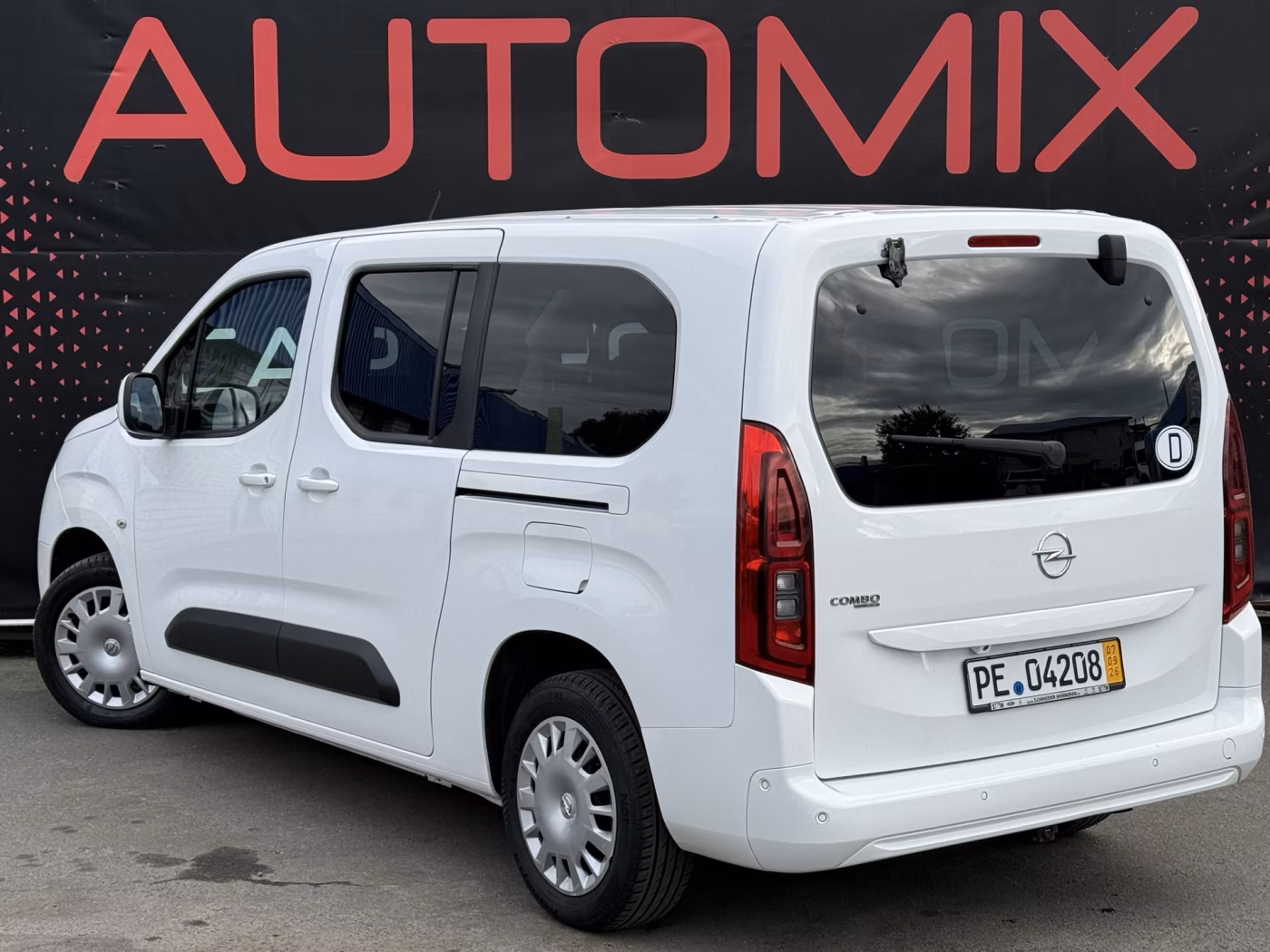 Opel Combo XL фото 4