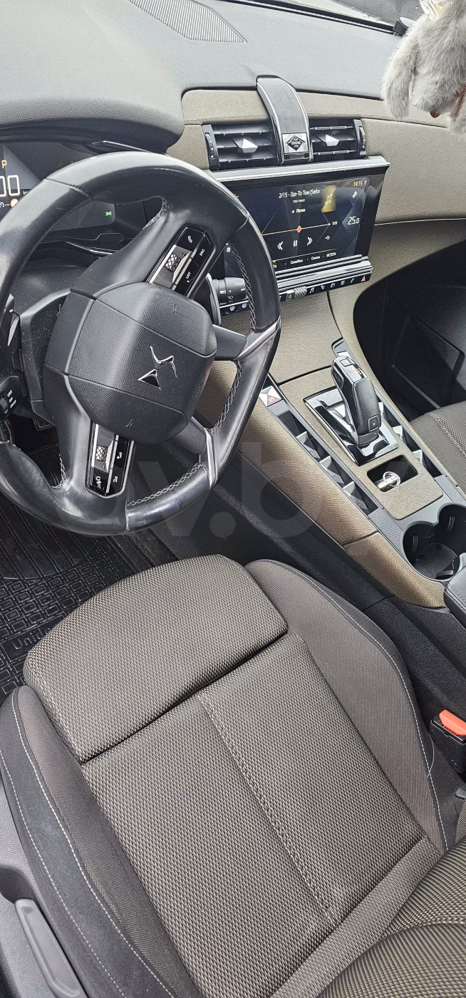 DS 7 Crossback фото 10