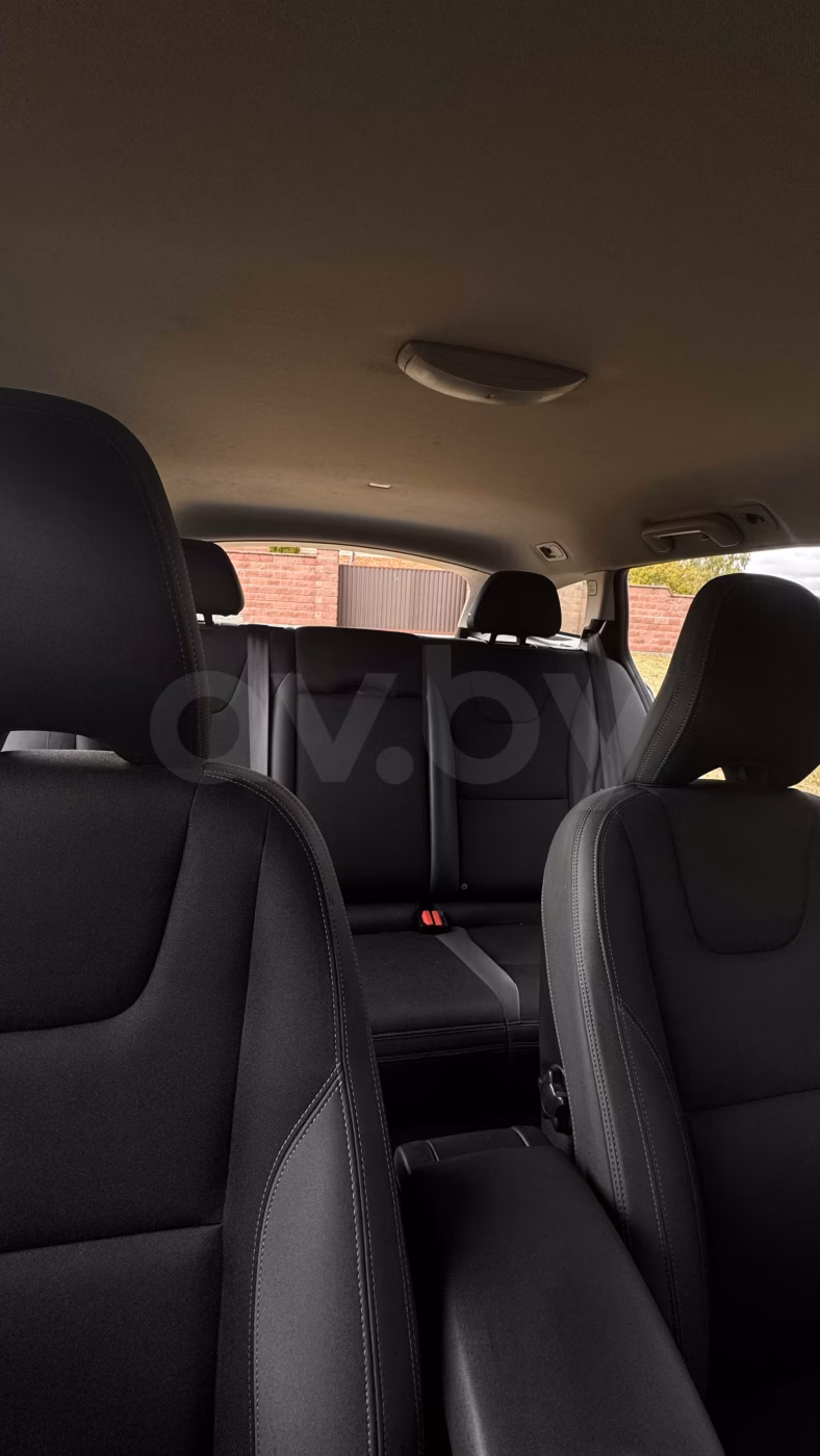 Volvo V60 фото 18