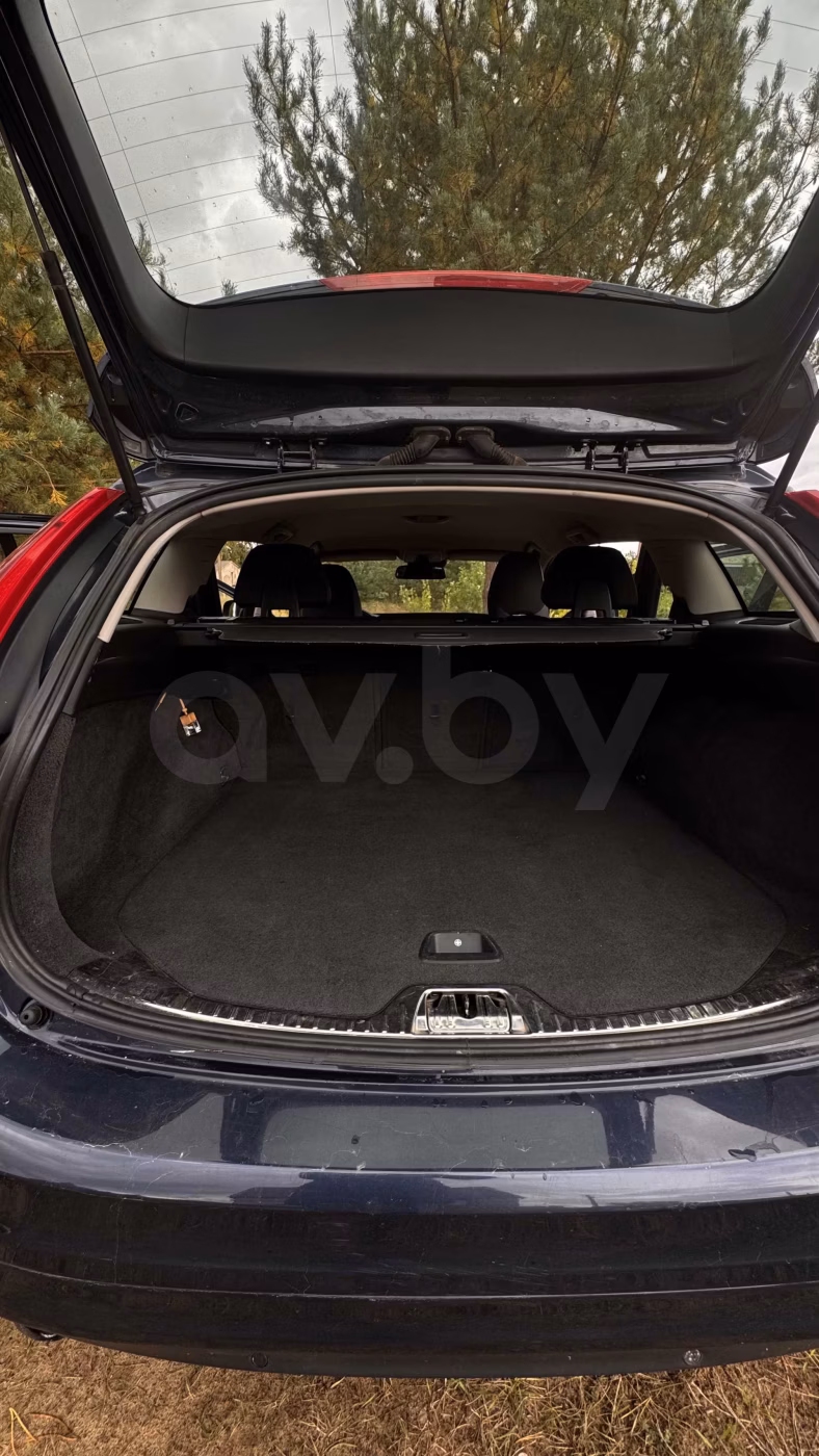 Volvo V60 фото 20