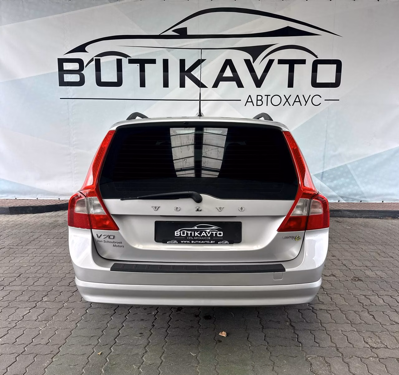 Volvo V70 фото 6