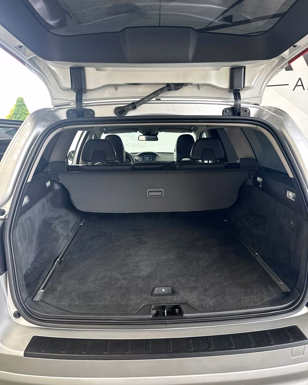 Volvo V70 фото 15