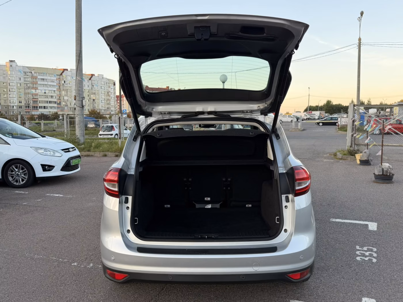 Ford C-MAX фото 6