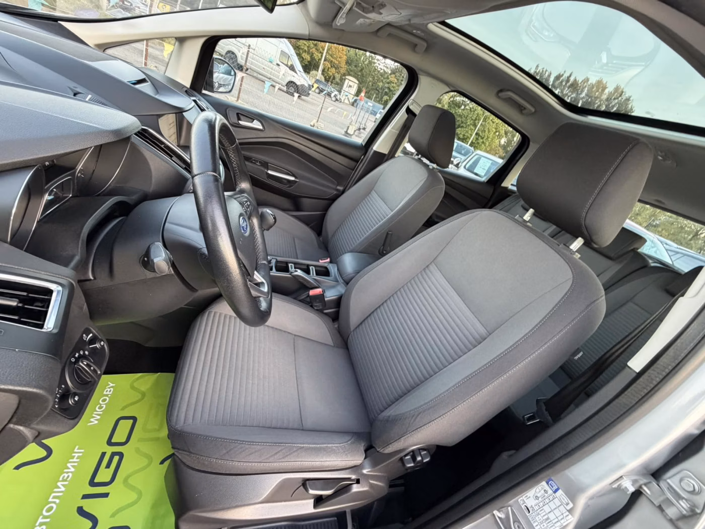 Ford C-MAX фото 12