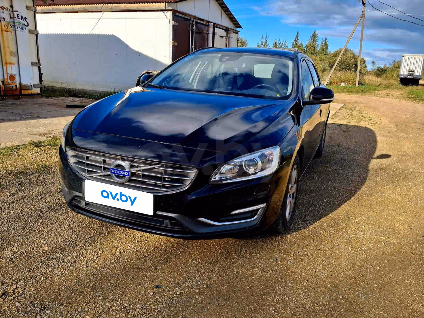 Volvo V60 фото 2
