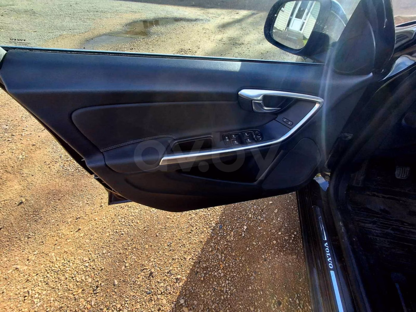 Volvo V60 фото 11