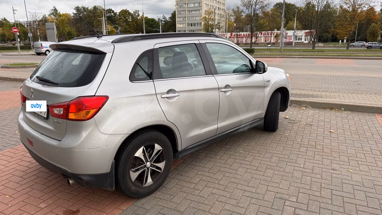Mitsubishi ASX фото 10