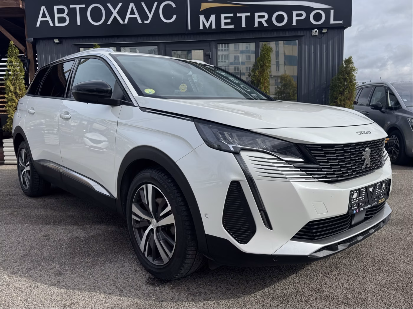 Peugeot 5008 фото 2