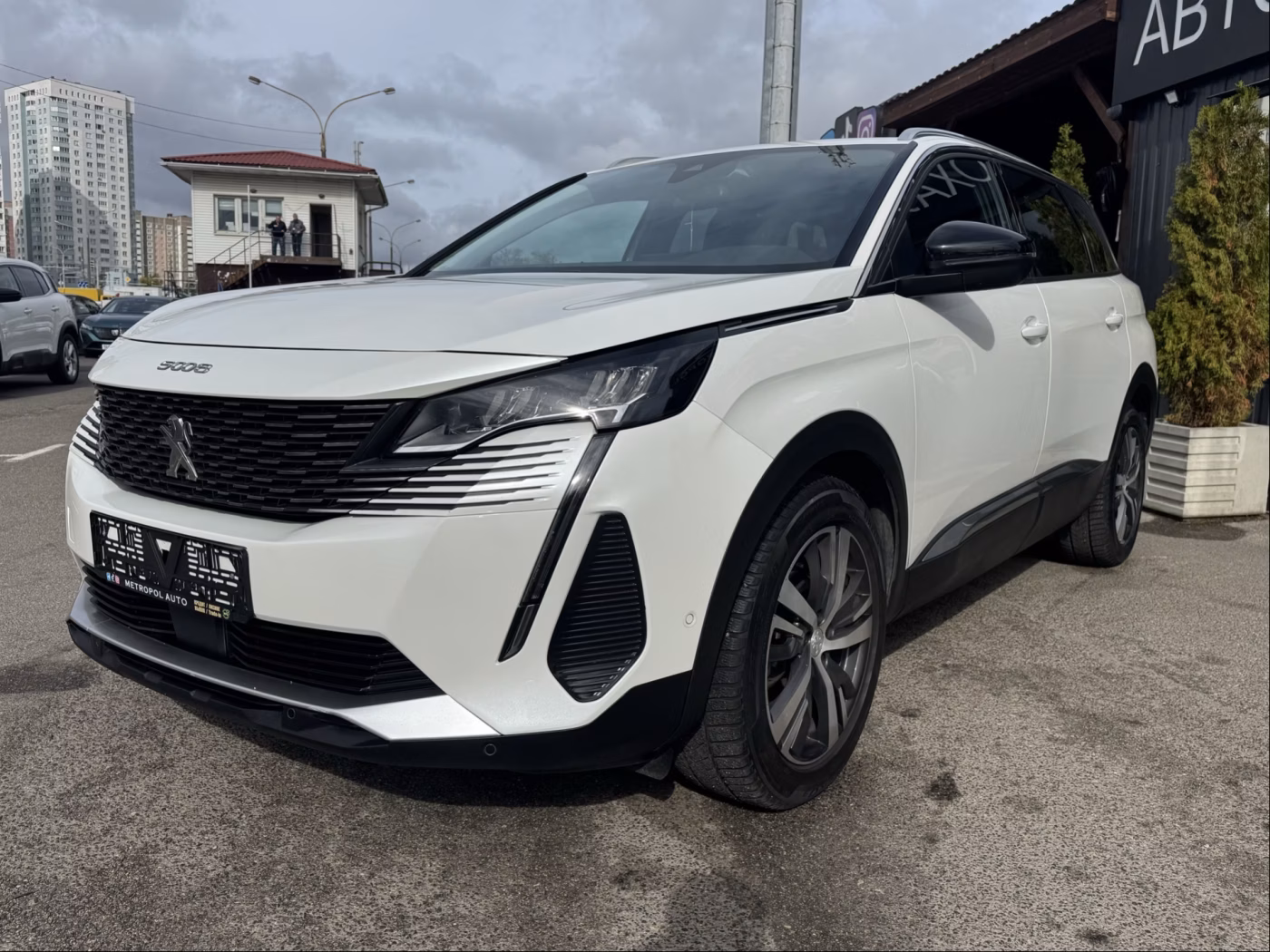 Peugeot 5008 фото 3