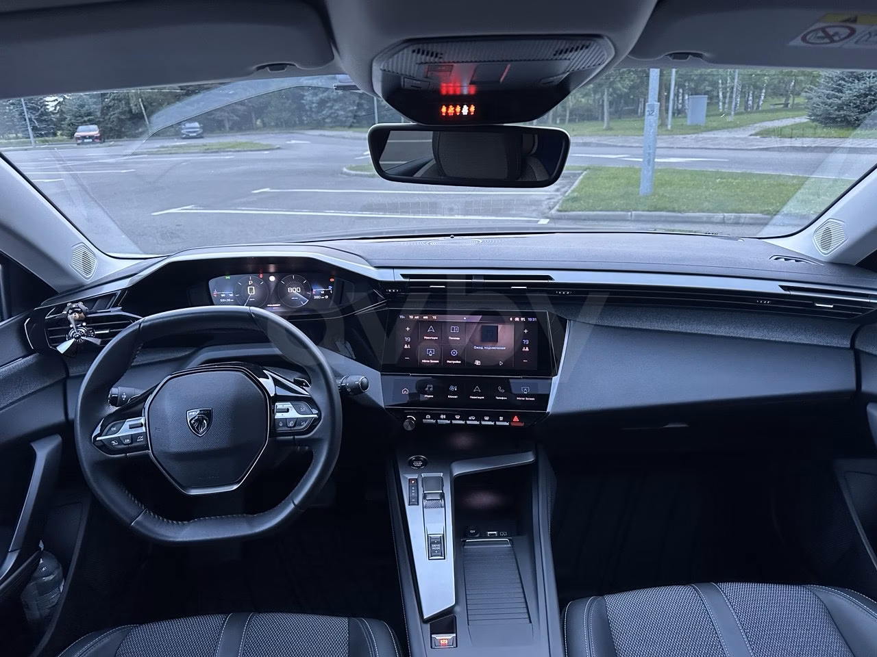 Peugeot 308 фото 10