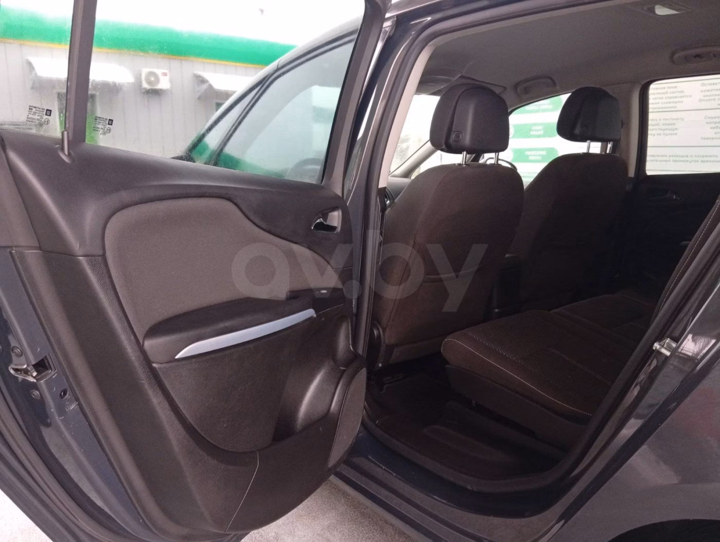 Opel Zafira фото 4