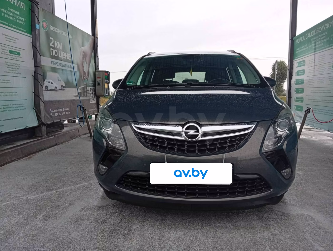 Opel Zafira фото 7