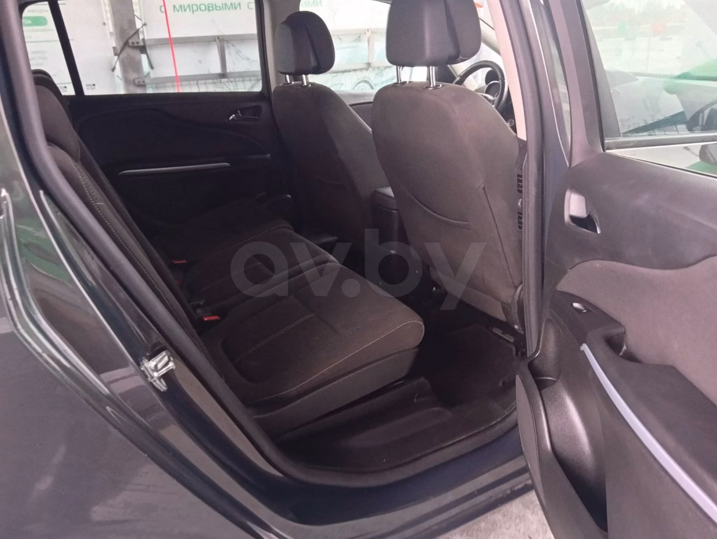 Opel Zafira фото 9