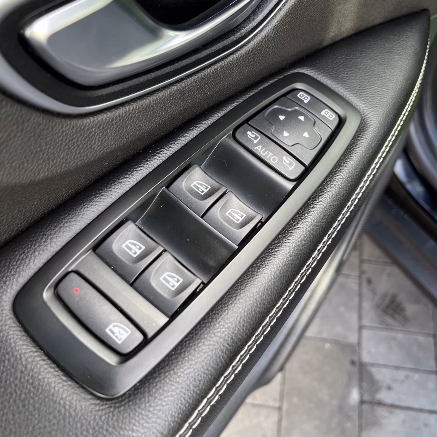 Renault Grand Scenic фото 12