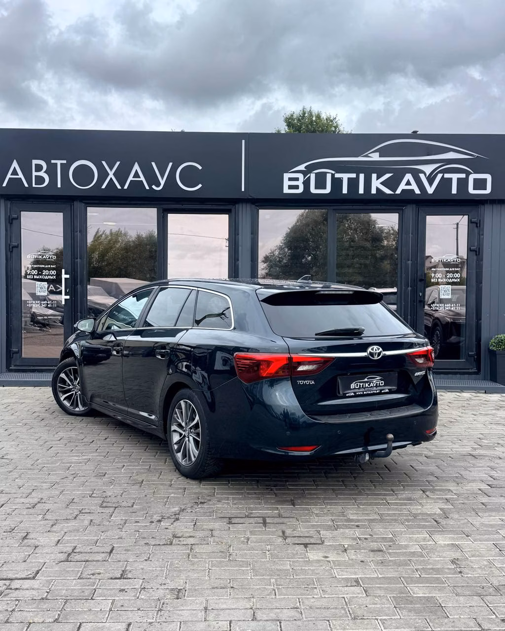 Toyota Avensis фото 4