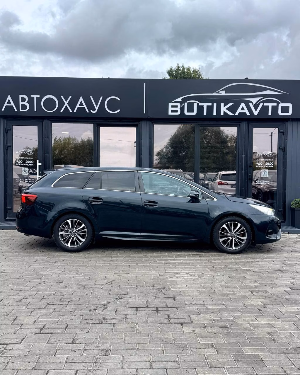 Toyota Avensis фото 12