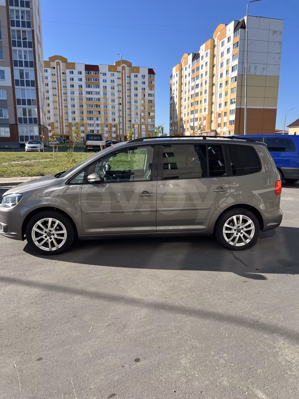 Volkswagen Touran фото 3