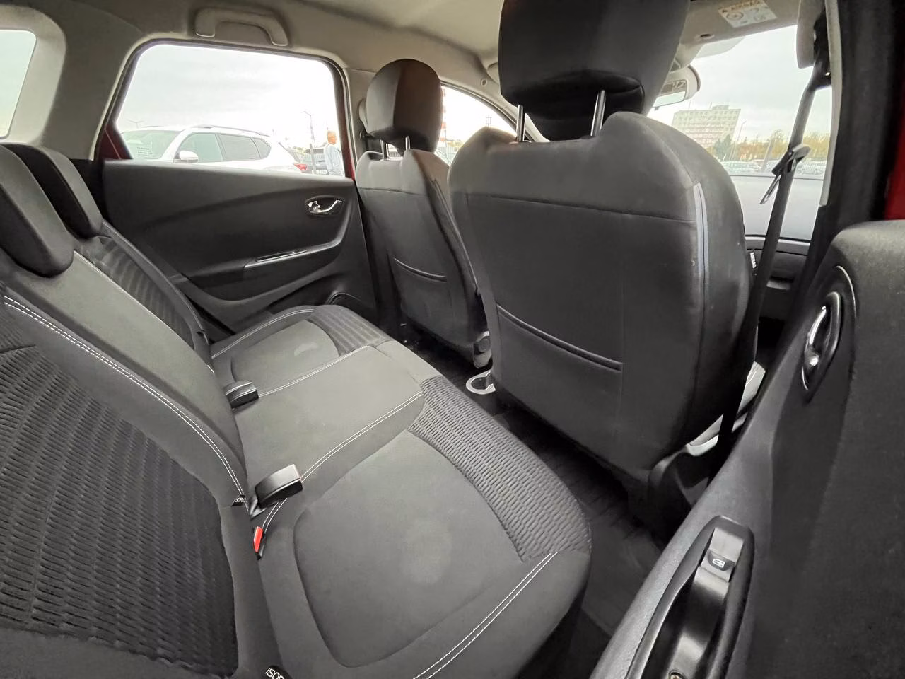 Renault Kaptur фото 16