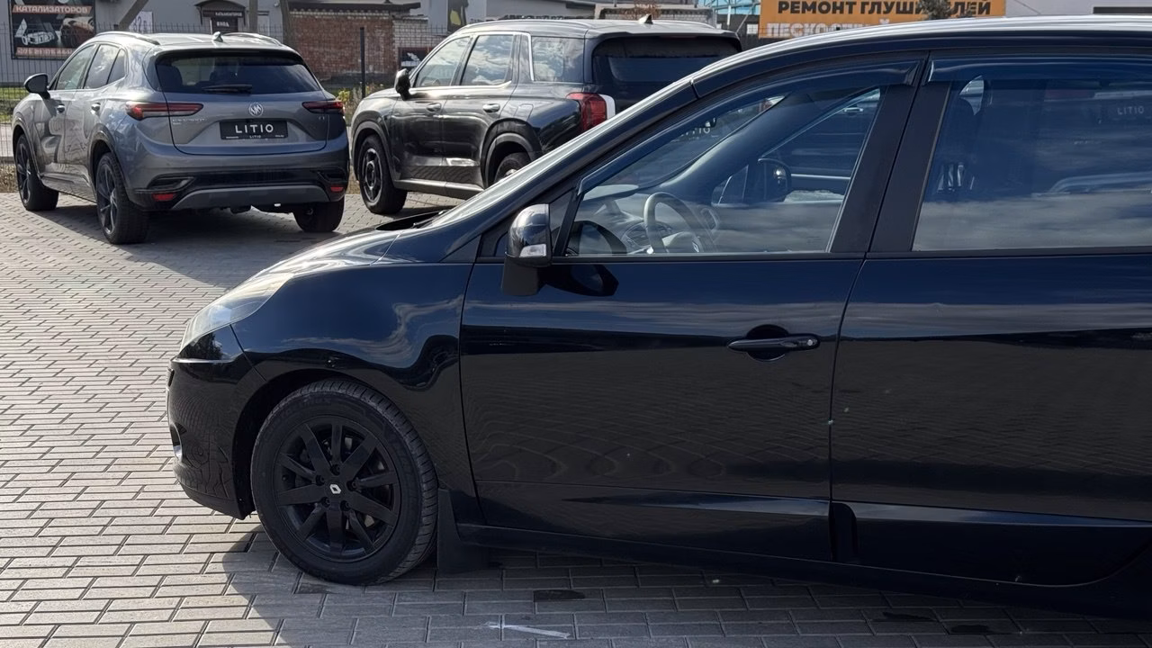 Renault Scenic фото 3