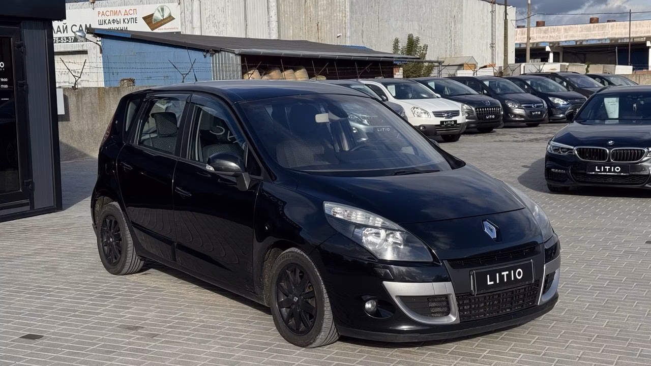 Renault Scenic фото 10