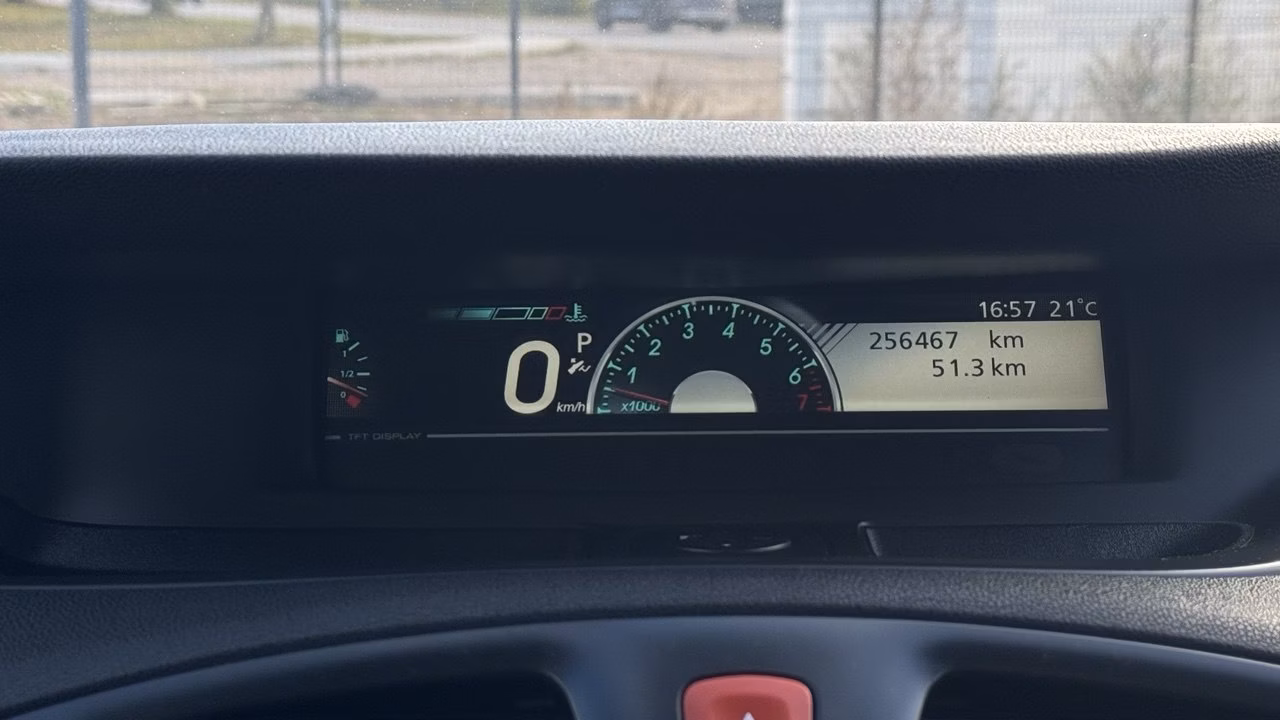 Renault Scenic фото 12