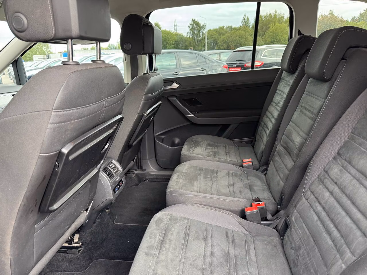 Volkswagen Touran фото 17