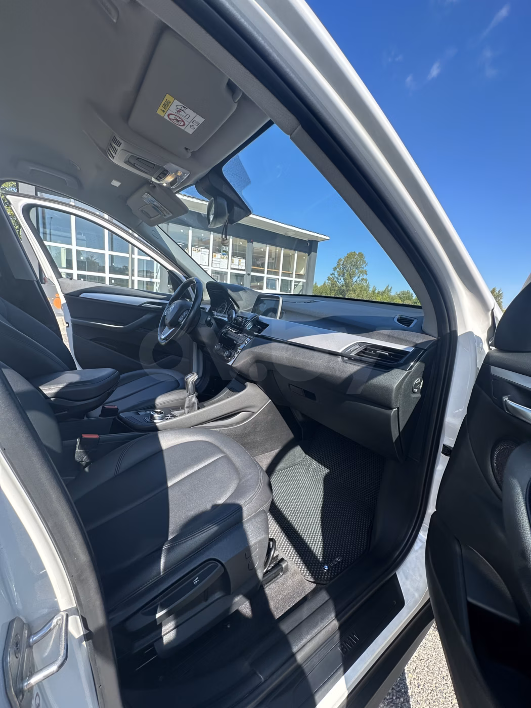 BMW X1 фото 6