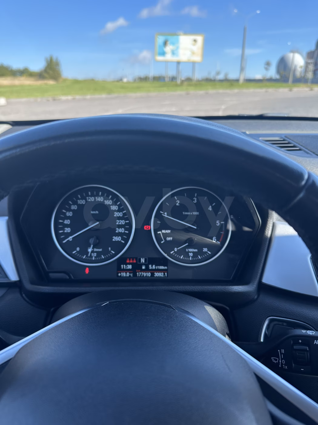 BMW X1 фото 7