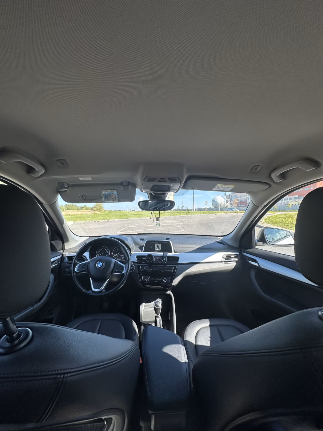 BMW X1 фото 11