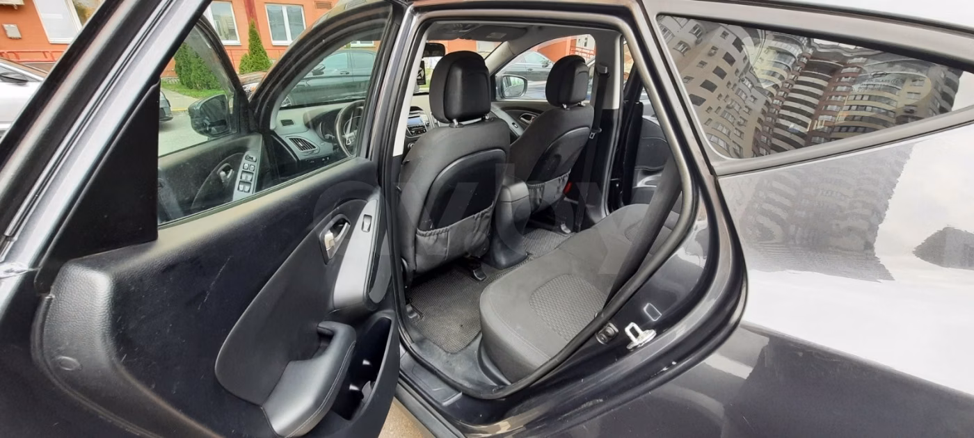 Hyundai ix35 фото 11