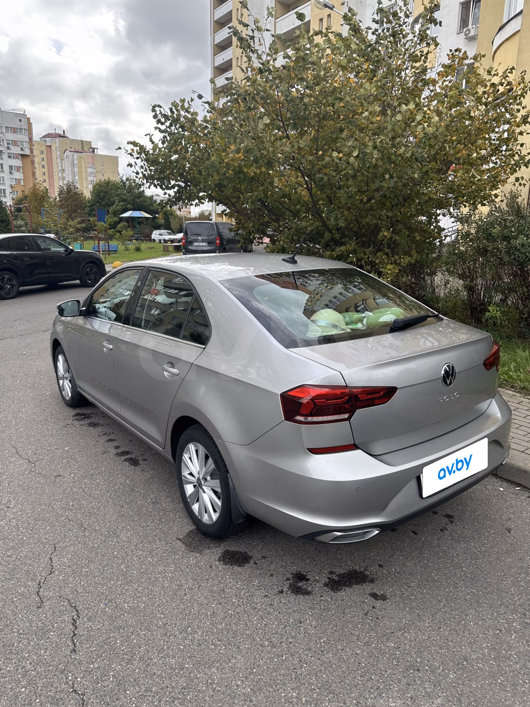 Volkswagen Polo Sedan фото 5