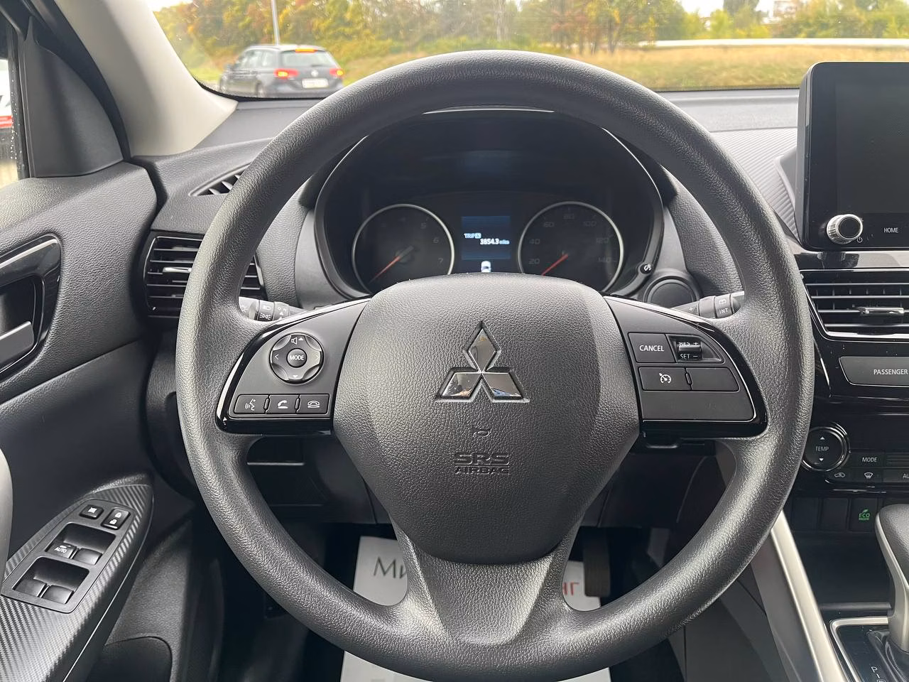 Mitsubishi Eclipse Cross фото 10
