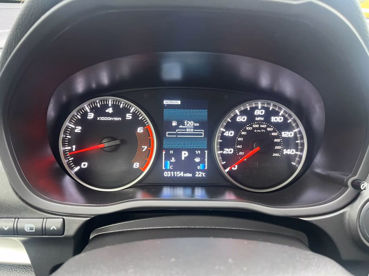 Mitsubishi Eclipse Cross фото 11