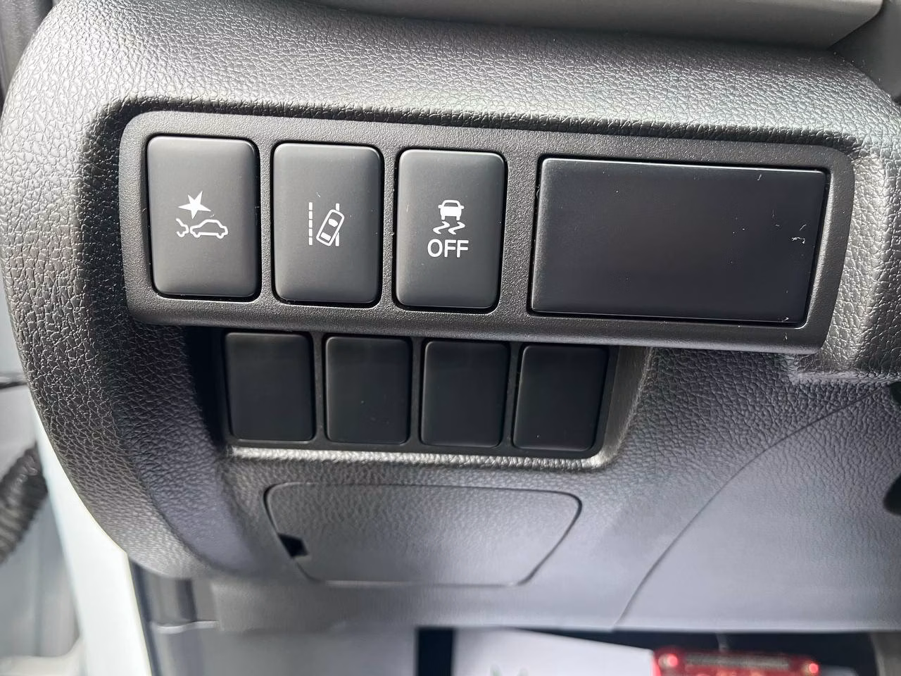 Mitsubishi Eclipse Cross фото 14