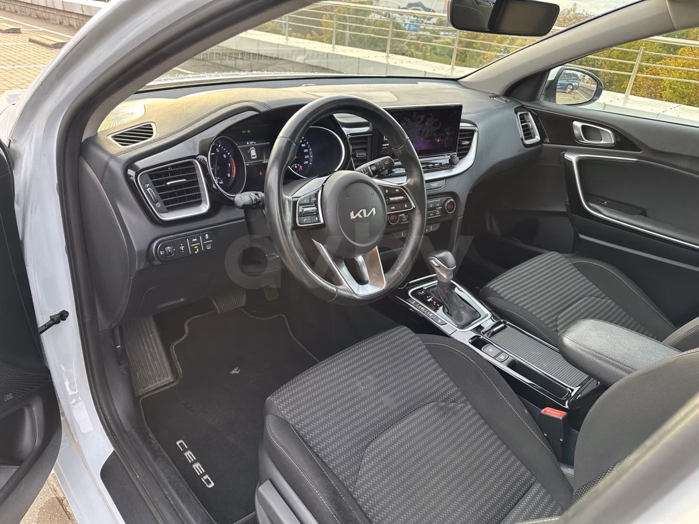 Kia Cee'd фото 9