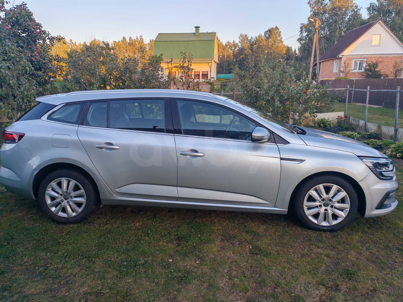 Renault Megane фото 4