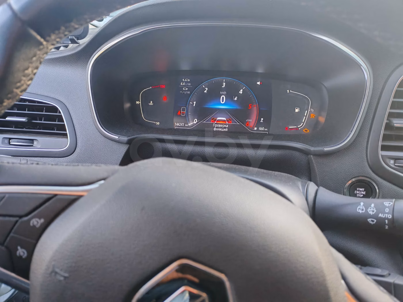 Renault Megane фото 5