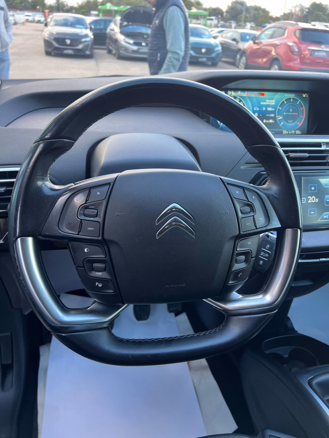 Citroen C4 Grand Picasso фото 12