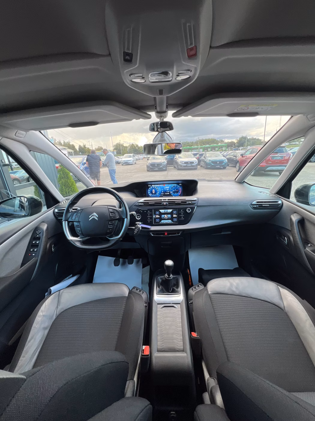 Citroen C4 Grand Picasso фото 14
