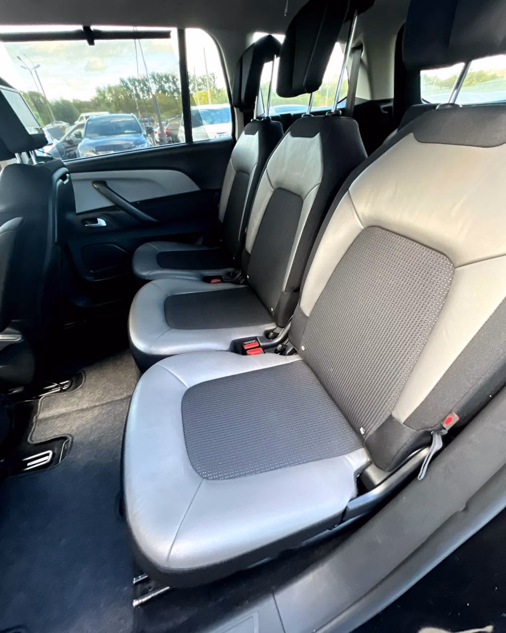 Citroen C4 Grand Picasso фото 17