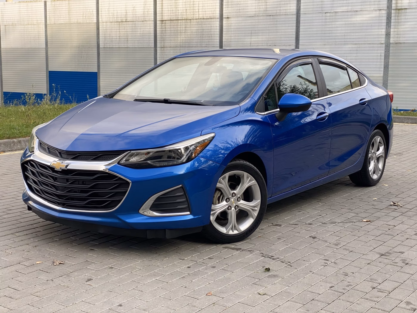 Chevrolet Cruze фото 2