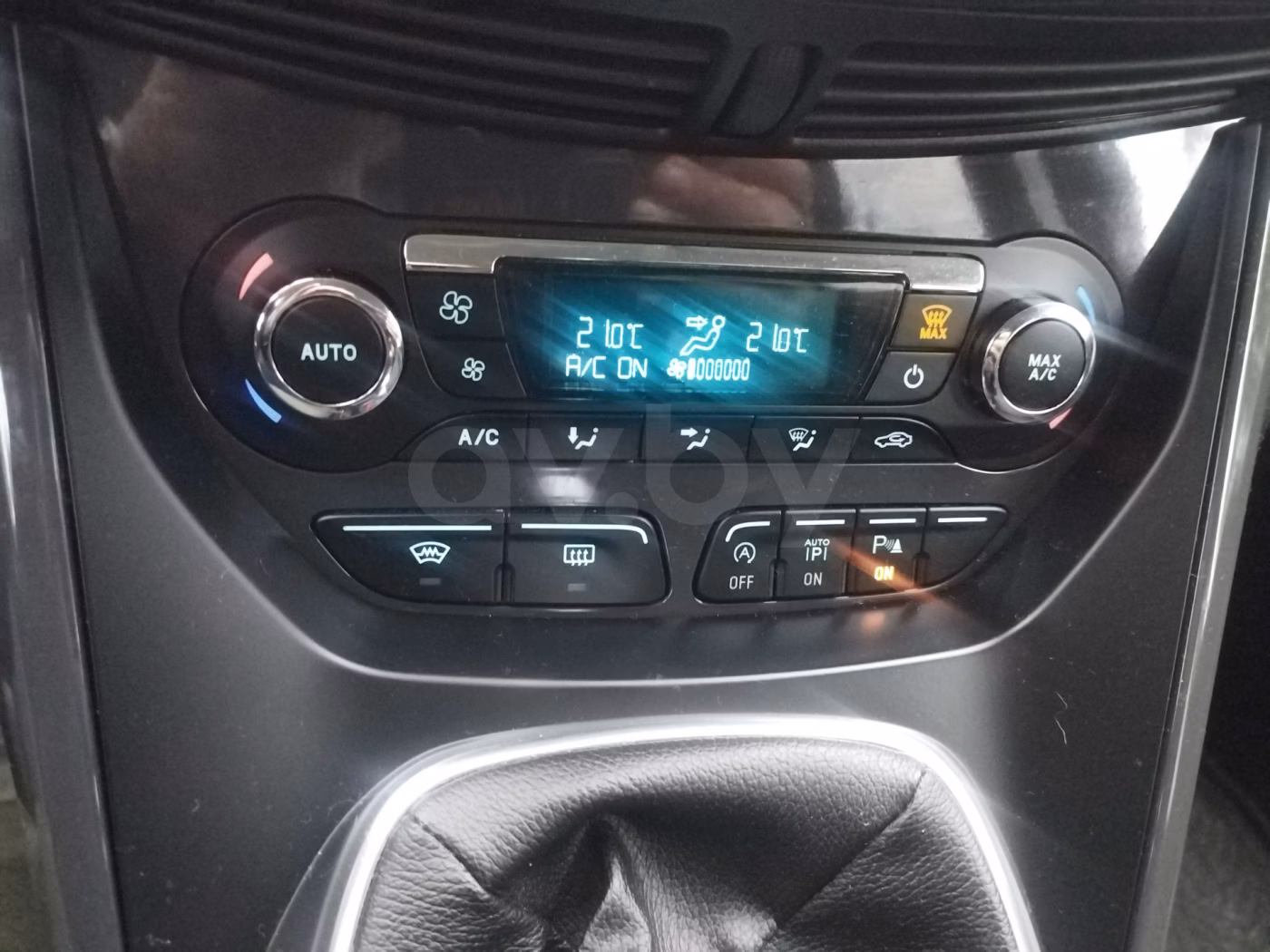 Ford Kuga фото 9