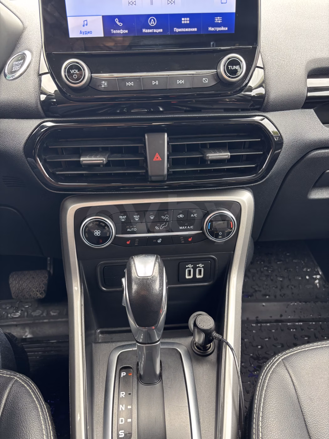 Ford EcoSport фото 10